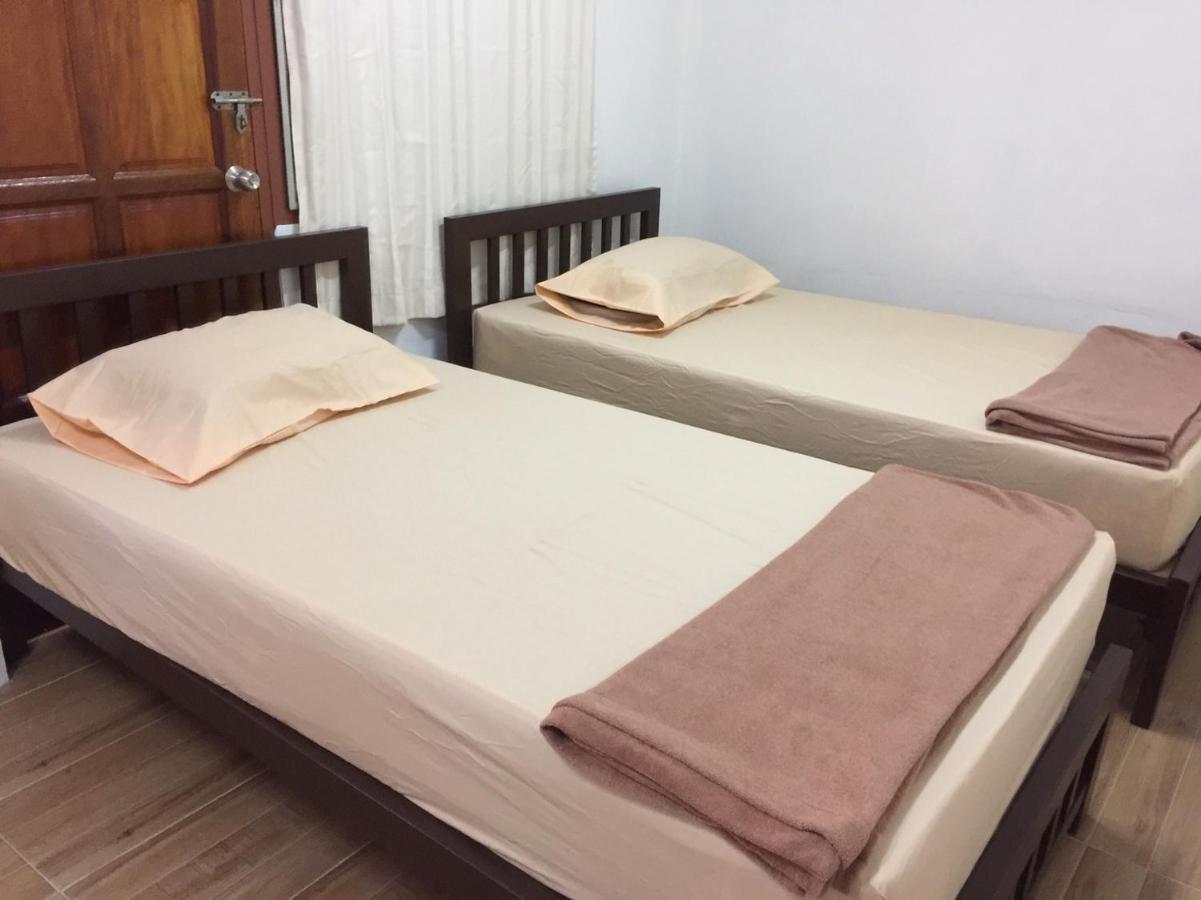 Siriwal Guesthouse Phranakhonszi Ajutthaja Kültér fotó